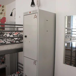 Dormitory Room Mixed